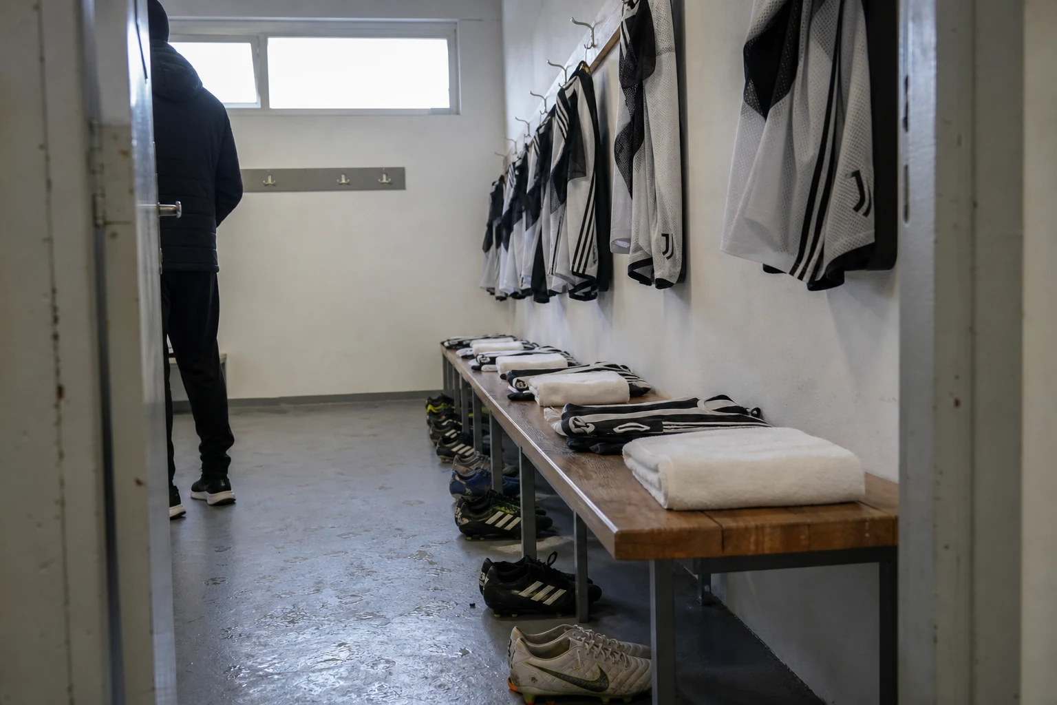 Juventus lainaa Lois Opendan Lyoniin kaudeksi 2026–27